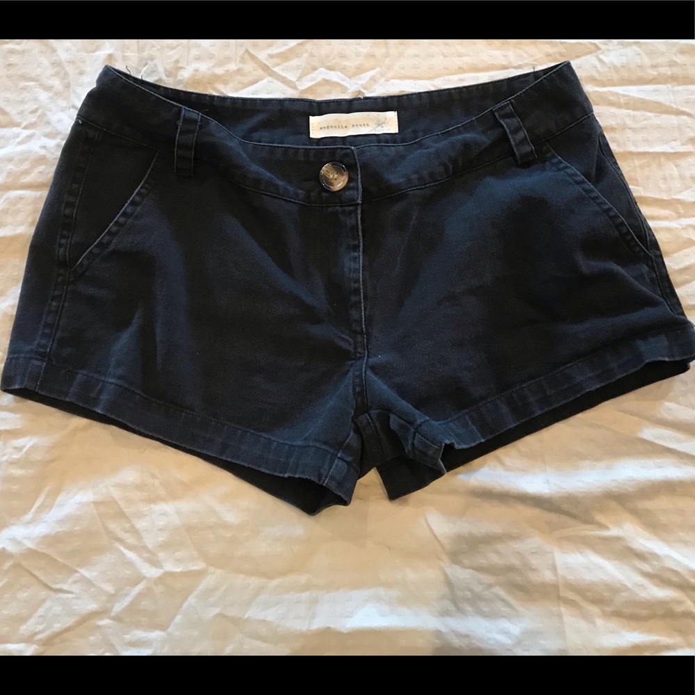 Black Lizard Thicket shorts